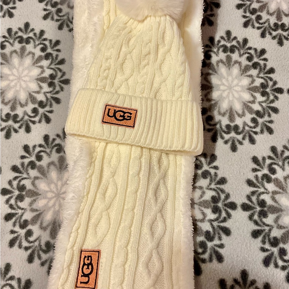 UGG Cream Cable Knit Beanie and Scarf Set